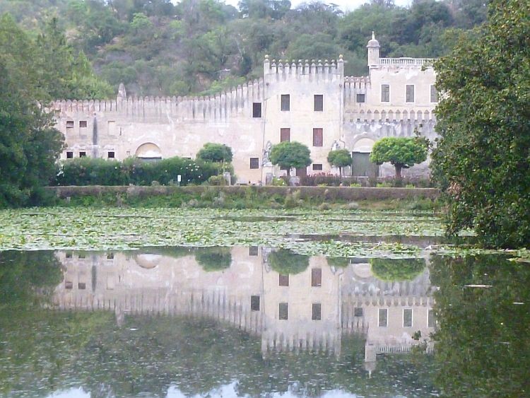 Cataio Castle and park